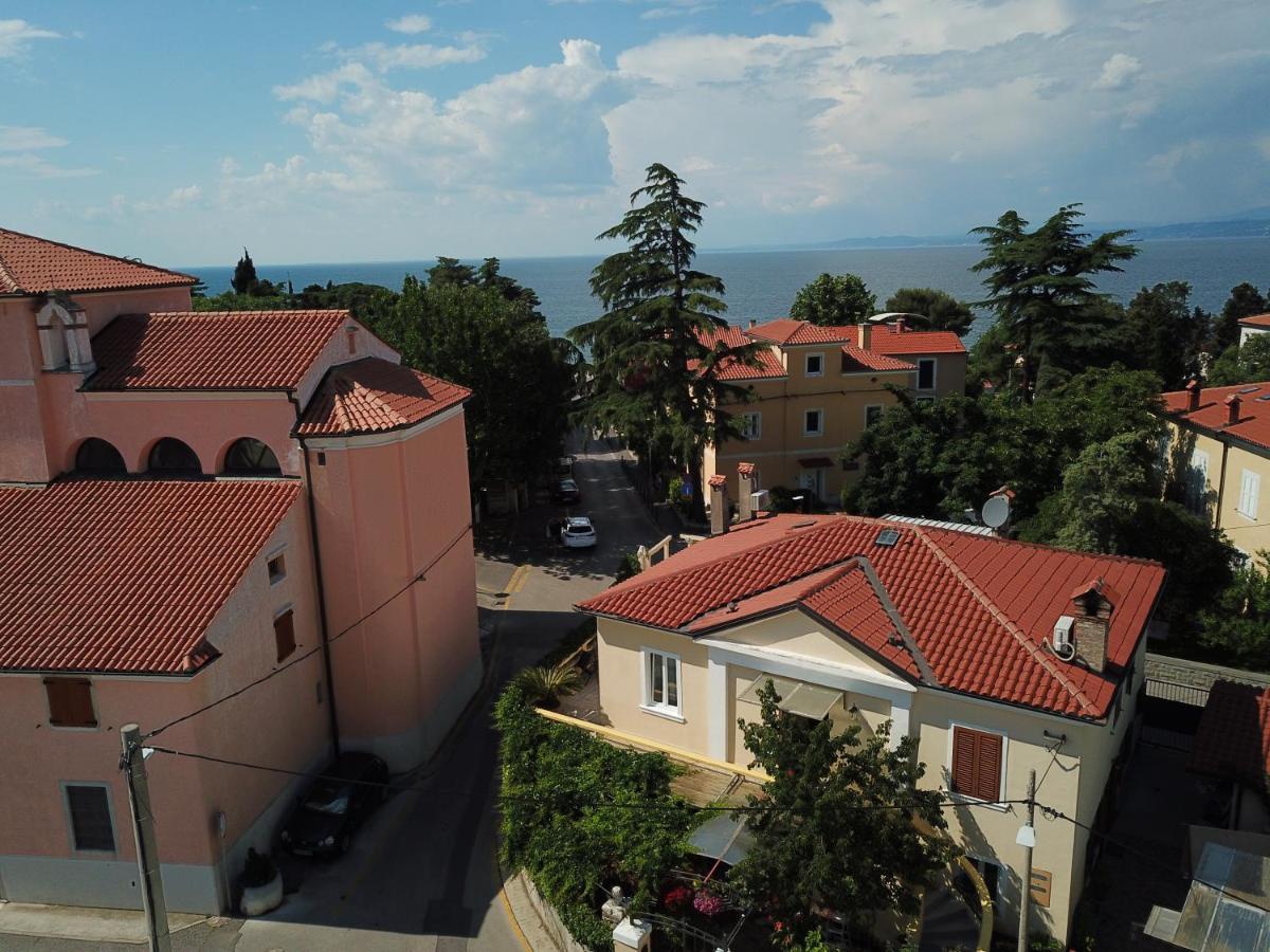 Apartments Villa Sandi Izola Exterior photo